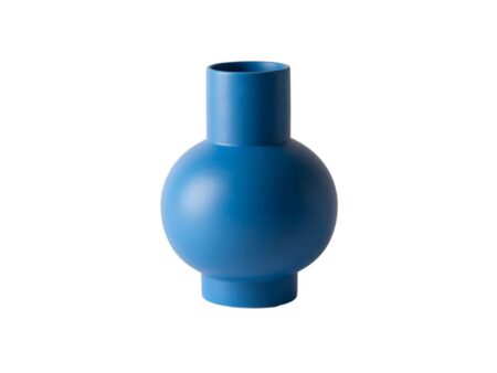 raawii - Strøm Vase / Large - Vase - Electric Blue - Ø18 x H24 cm