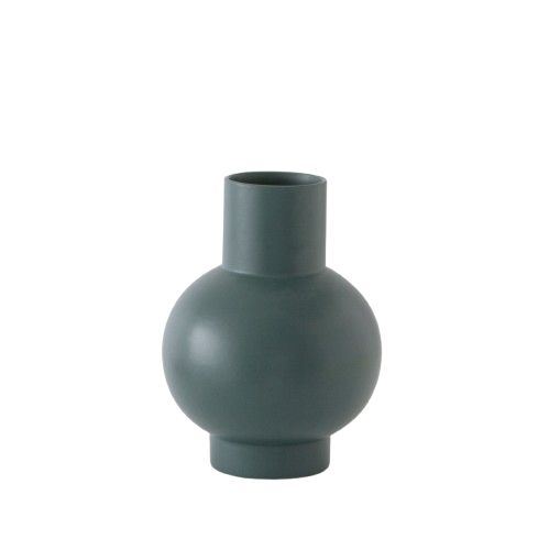 raawii Strøm XL Vase H: 33 cm - Green Gables raawii Strøm XL Vase H: 33 cm - Green Gables