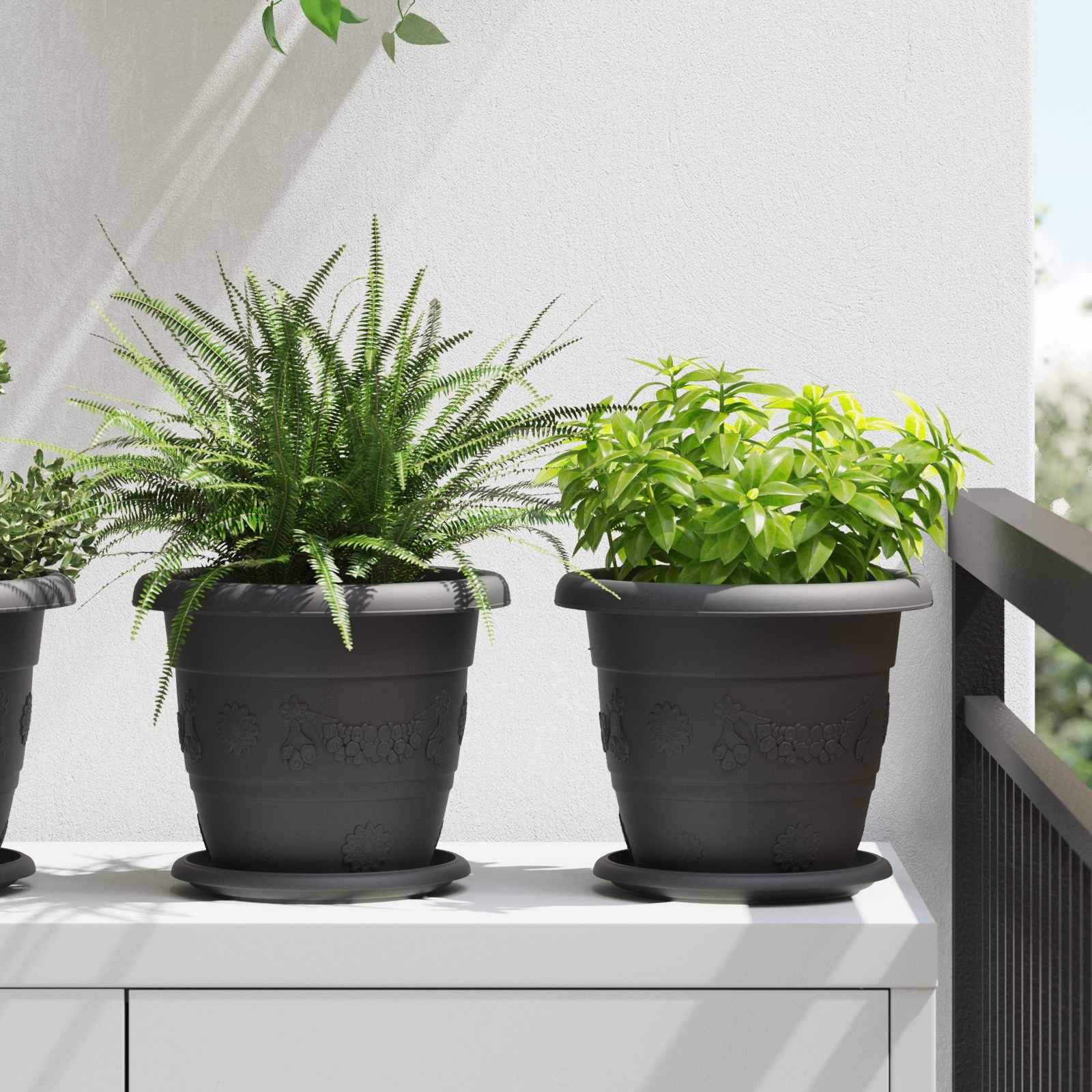 vidaXL Plantepotter 24 pcs Sort Ø 26 x 21.5 cm Plastik vidaXL Plantepotter 24 pcs Sort Ø 26 x 21.5 cm Plastik